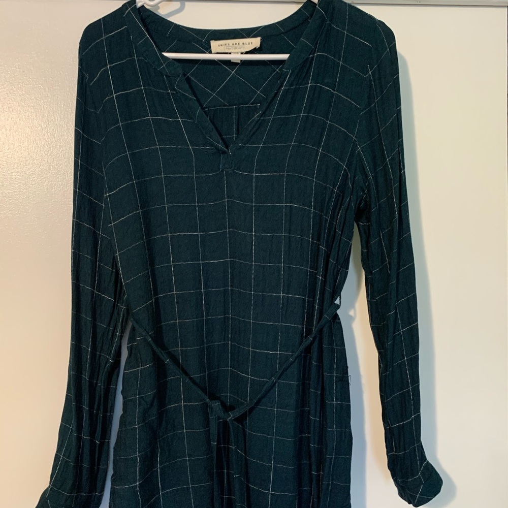 Skies are blue maternity size M